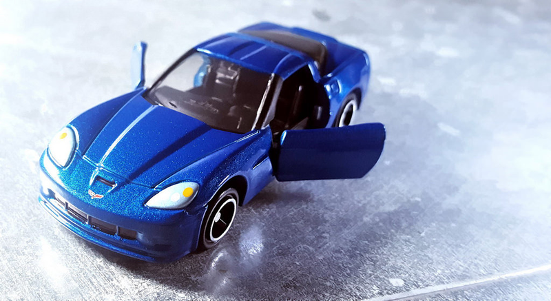 Illustration for article titled A blue Corvette